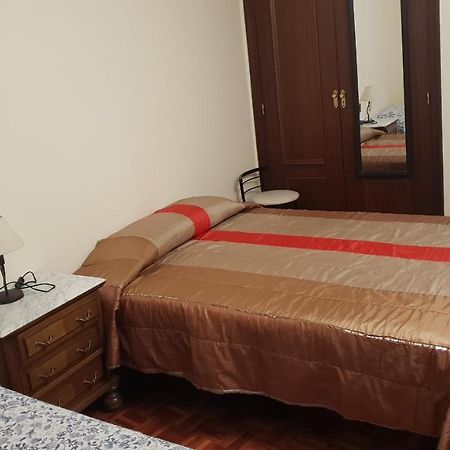 Apartamentos Salamanca Puerta Zamora, Centro, Wifi Con Salon Y 2 Dormitorios, Parking Kültér fotó