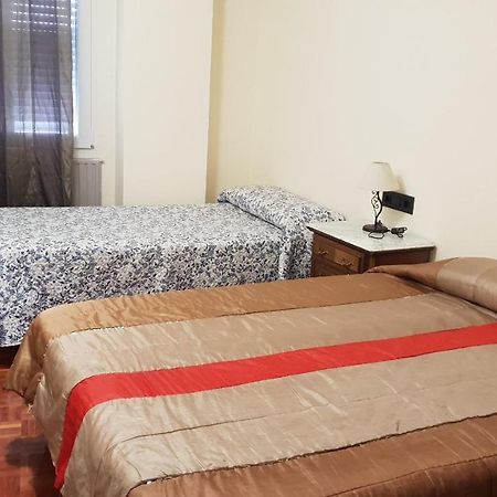 Apartamentos Salamanca Puerta Zamora, Centro, Wifi Con Salon Y 2 Dormitorios, Parking Kültér fotó