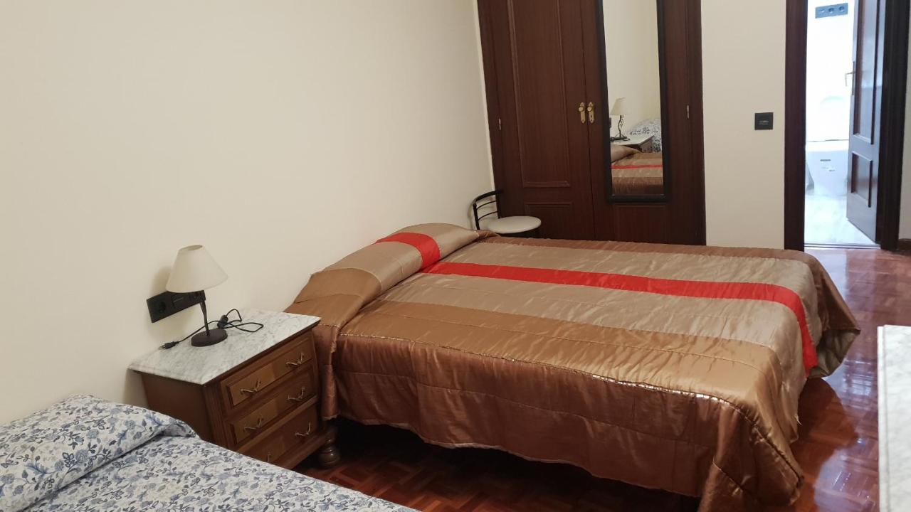 Apartamentos Salamanca Puerta Zamora, Centro, Wifi Con Salon Y 2 Dormitorios, Parking Kültér fotó