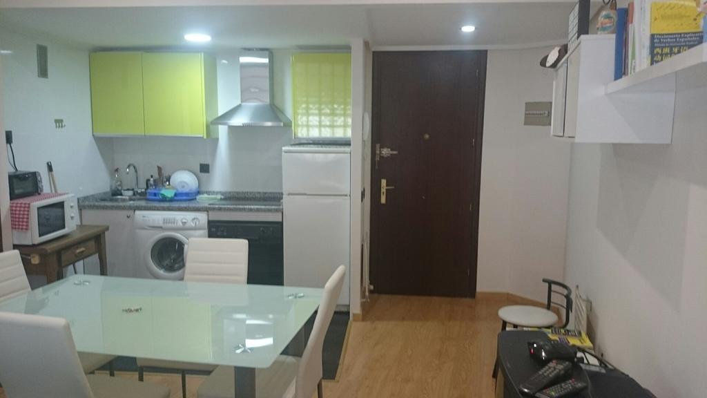 Apartamentos Salamanca Puerta Zamora, Centro, Wifi Con Salon Y 2 Dormitorios, Parking Szoba fotó